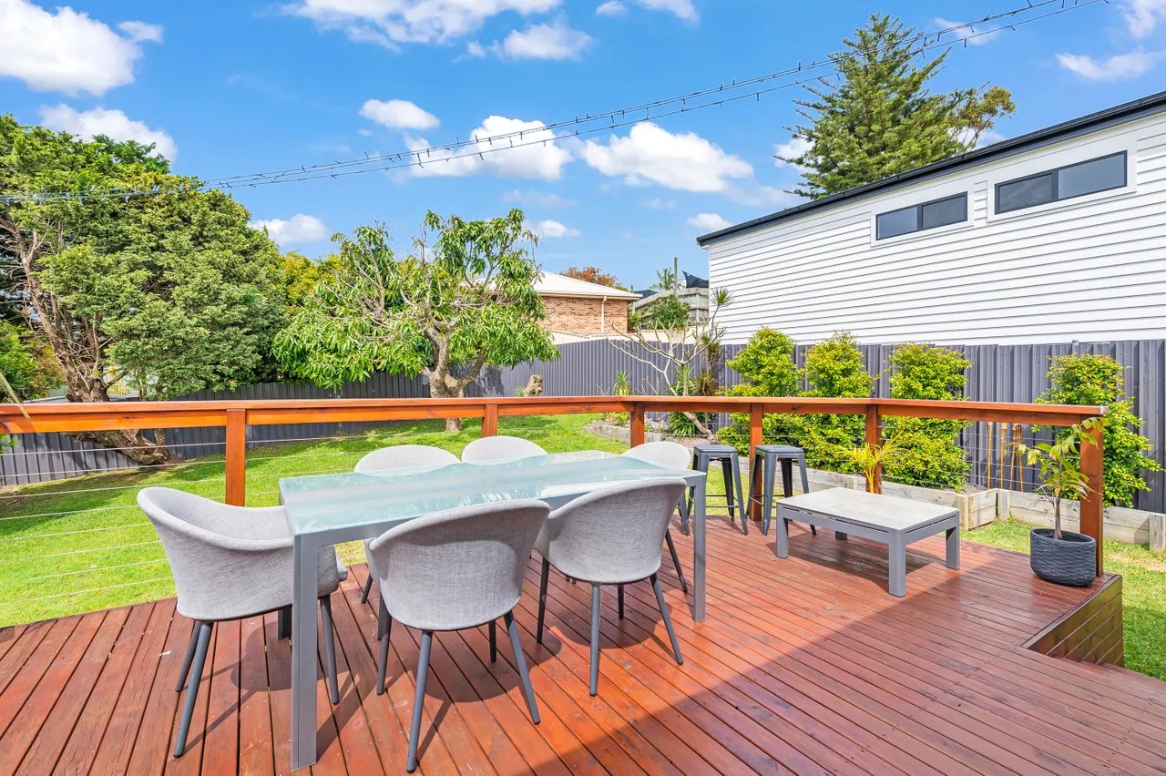 114 Morna Point Road ANNA BAY 15