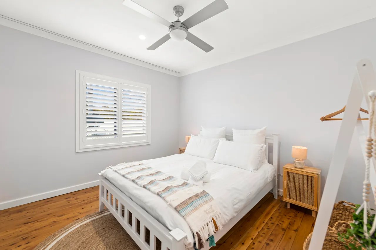 114 Morna Point Road ANNA BAY 8