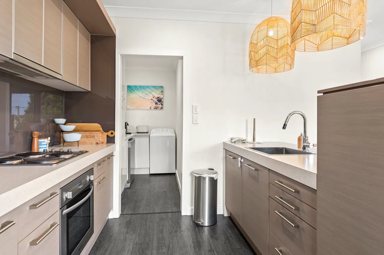 114 Morna Point Road ANNA BAY 13