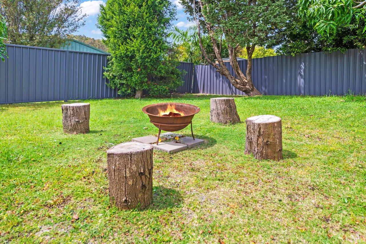 114 Morna Point Road ANNA BAY 17