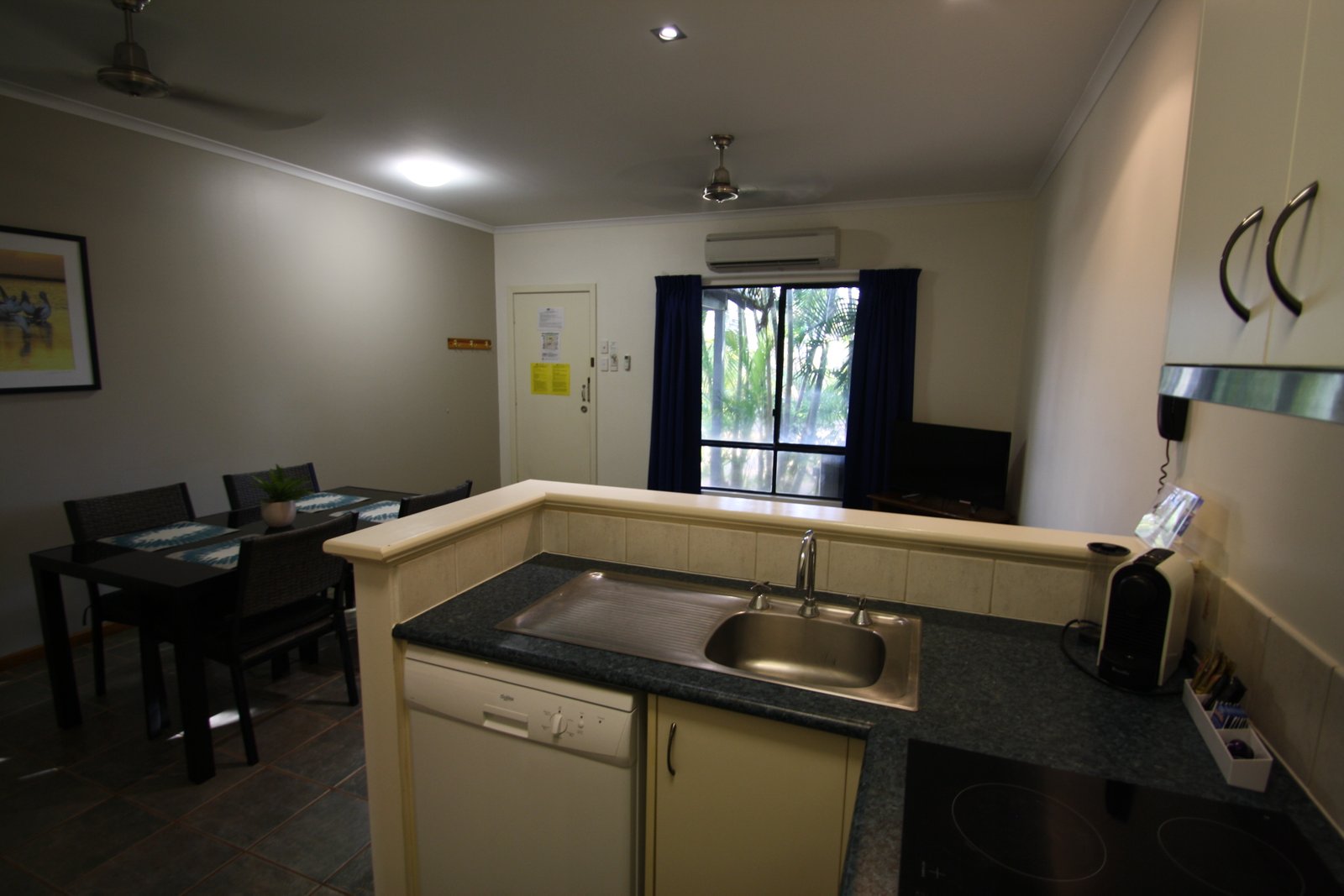 11/4 Murray Road CABLE BEACH 5