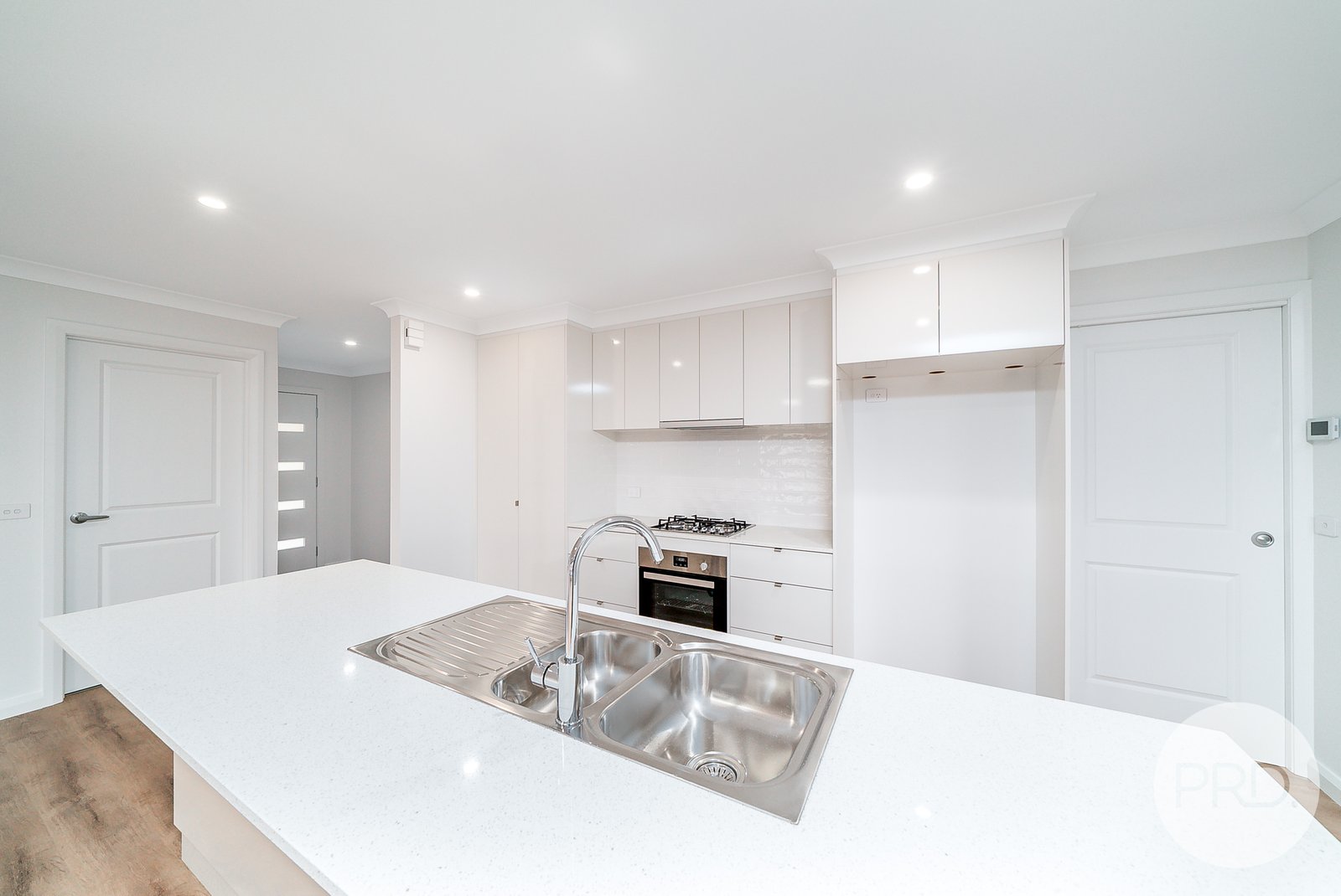 1/14 Muttama Parade GOBBAGOMBALIN 2