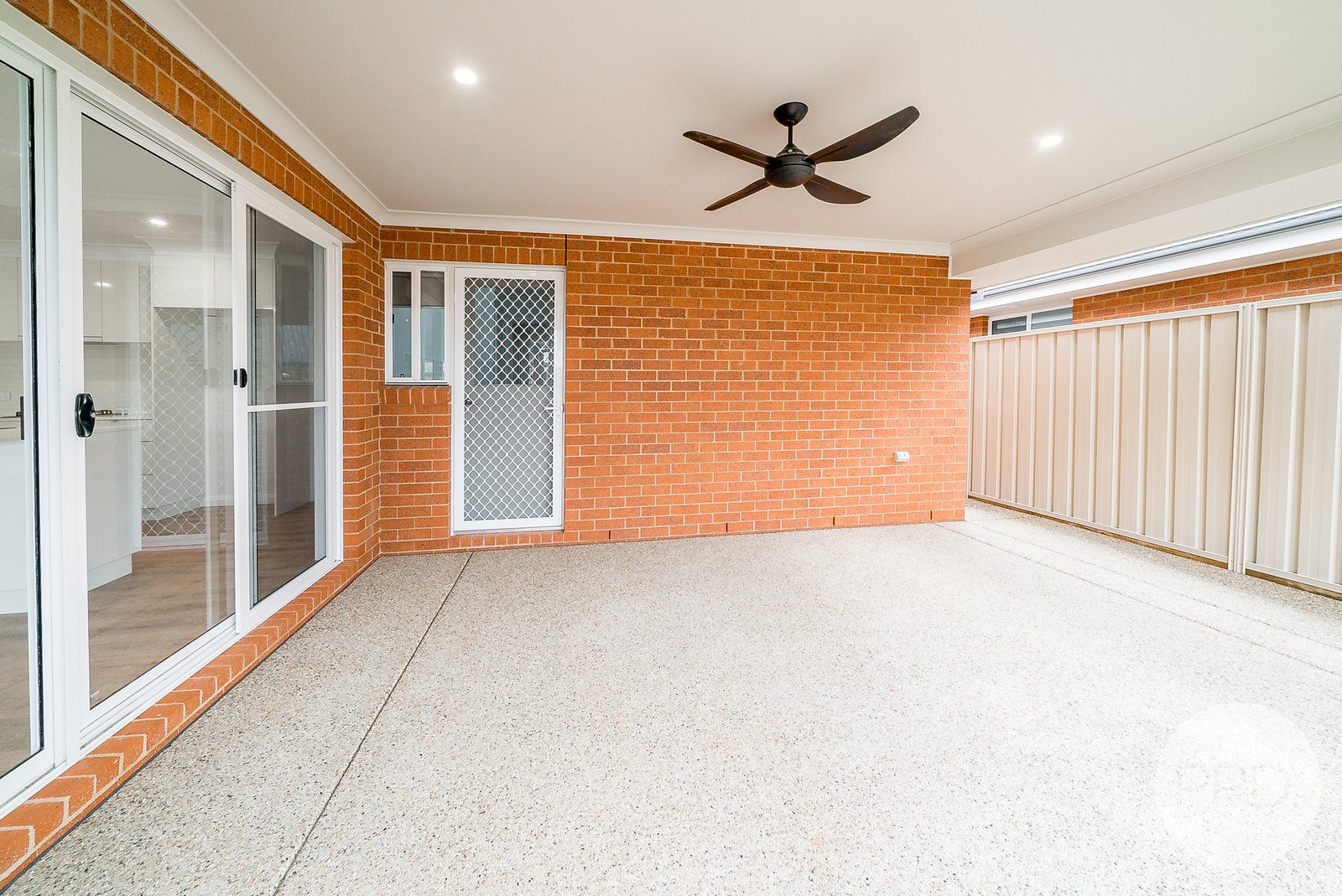 1/14 Muttama Parade GOBBAGOMBALIN 12