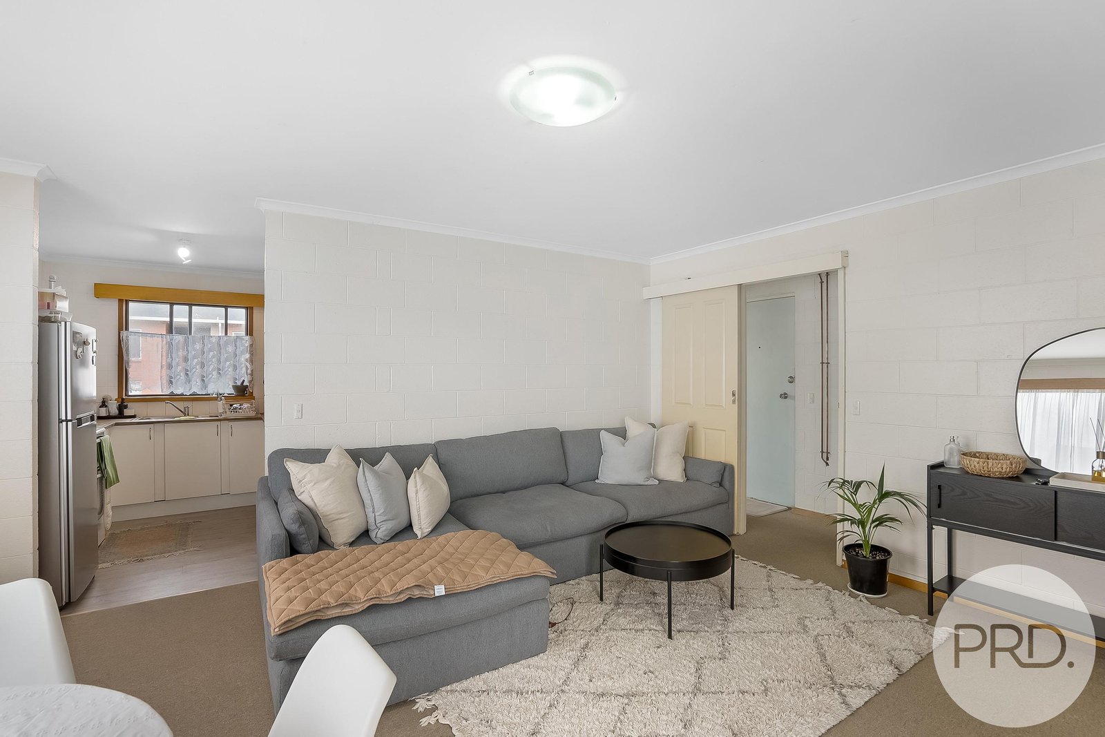 11/4 Myella Drive BERRIEDALE 8