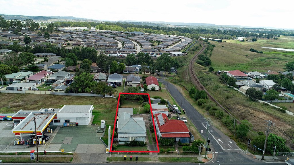 114 New England Highway RUTHERFORD 3