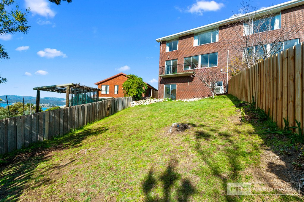 1/14 Officer Street ROSETTA 16