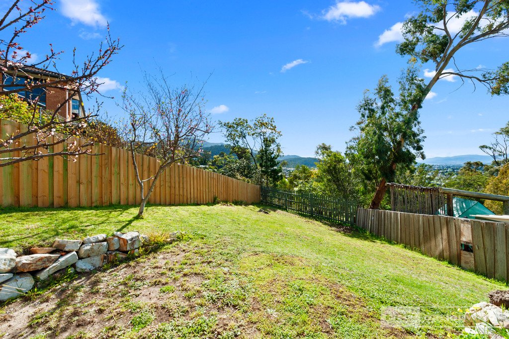 1/14 Officer Street ROSETTA 17