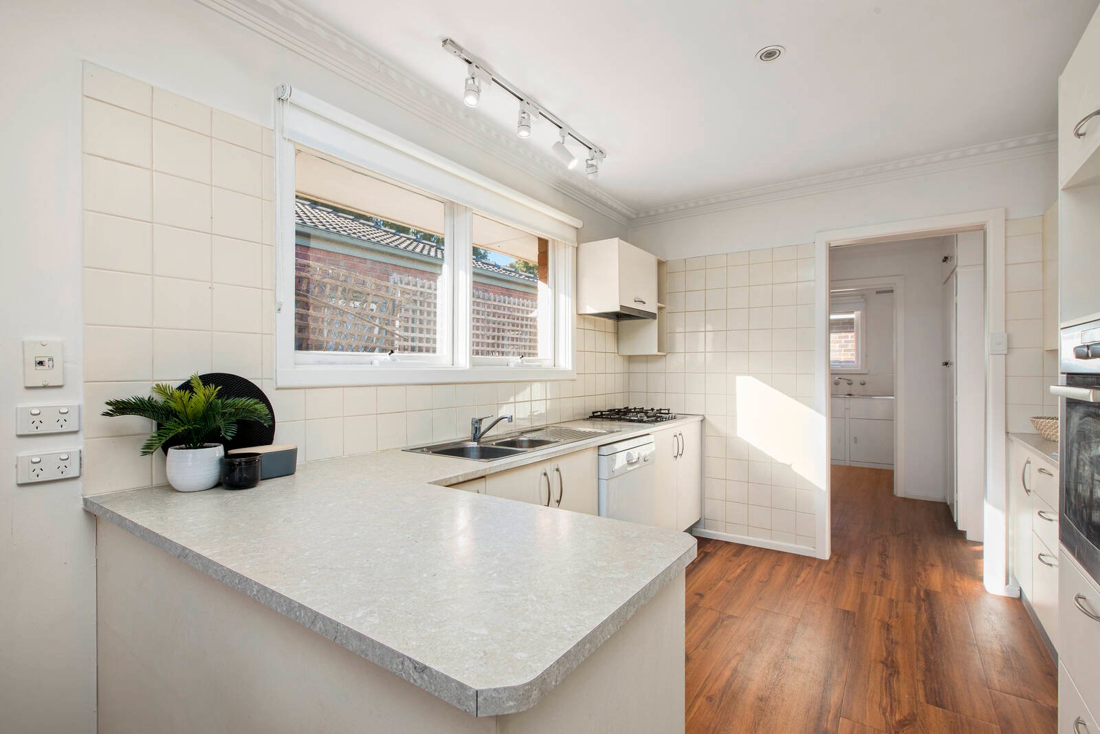 Gallery: 1/14 Osborne Avenue