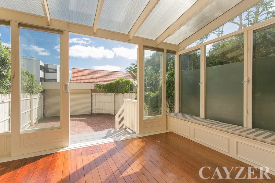 Gallery: 114 Park Street