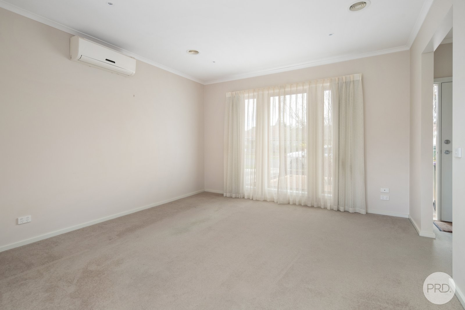 1/14 Park Street WENDOUREE 7
