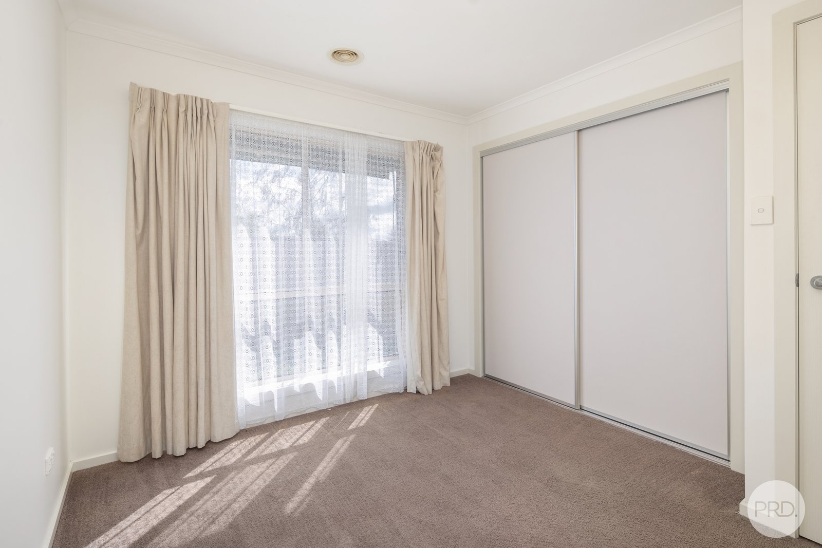 1/14 Parkgate Lane SEBASTOPOL 9