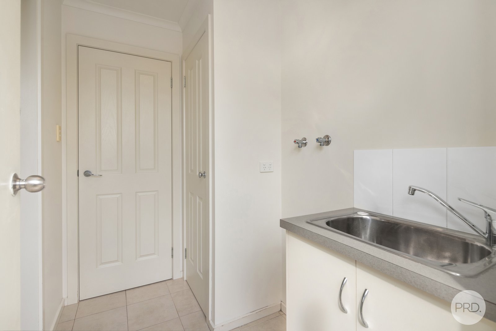 1/14 Parkgate Lane SEBASTOPOL 12