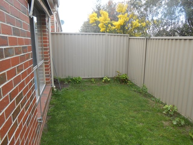1/14 Parkgate Lane SEBASTOPOL 12