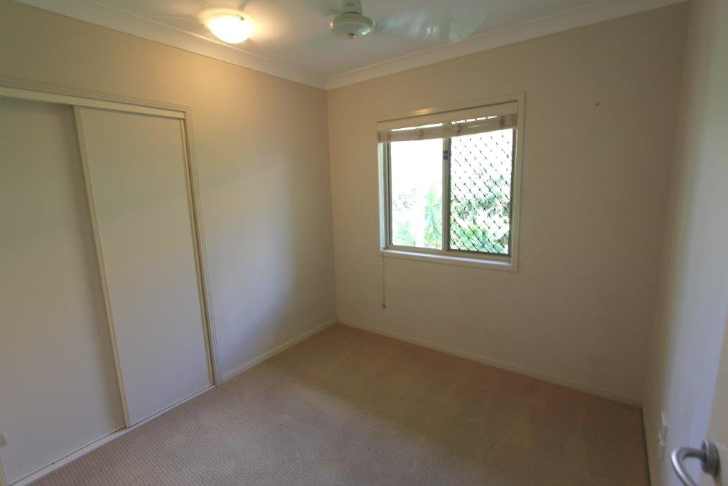 1/14 Pilar Court MOLENDINAR 9