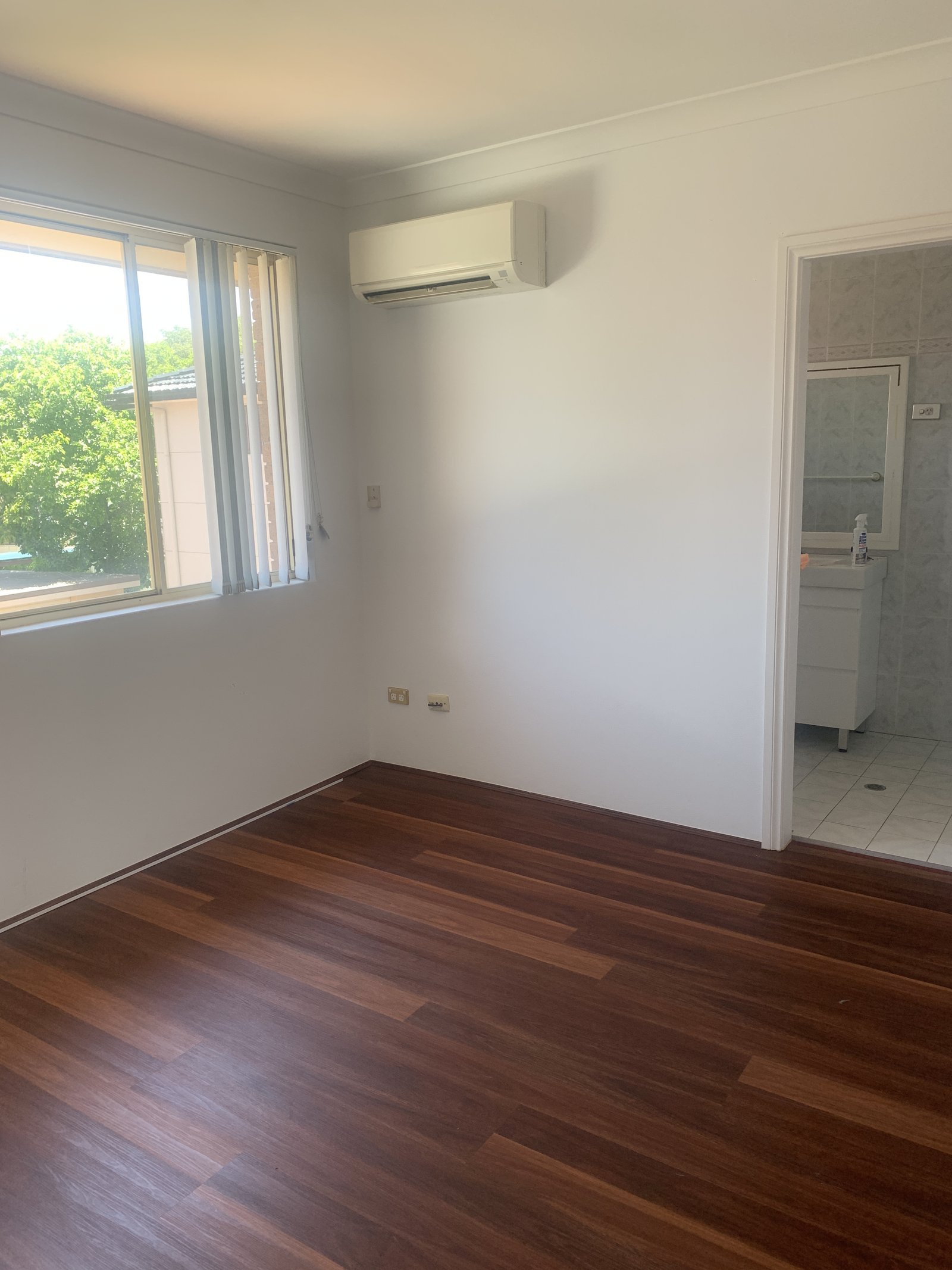 1/14 Ponyara Rd  BEVERLY HILLS 4