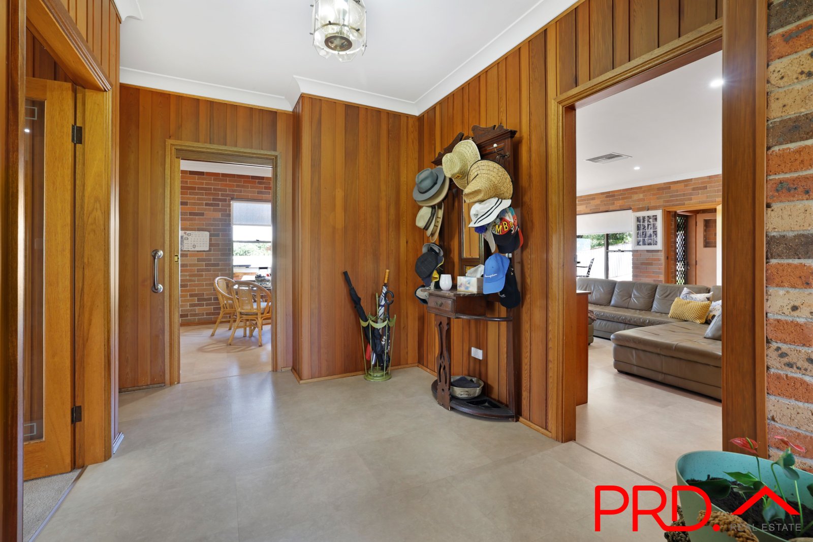 114 Raglan Street TAMWORTH 2