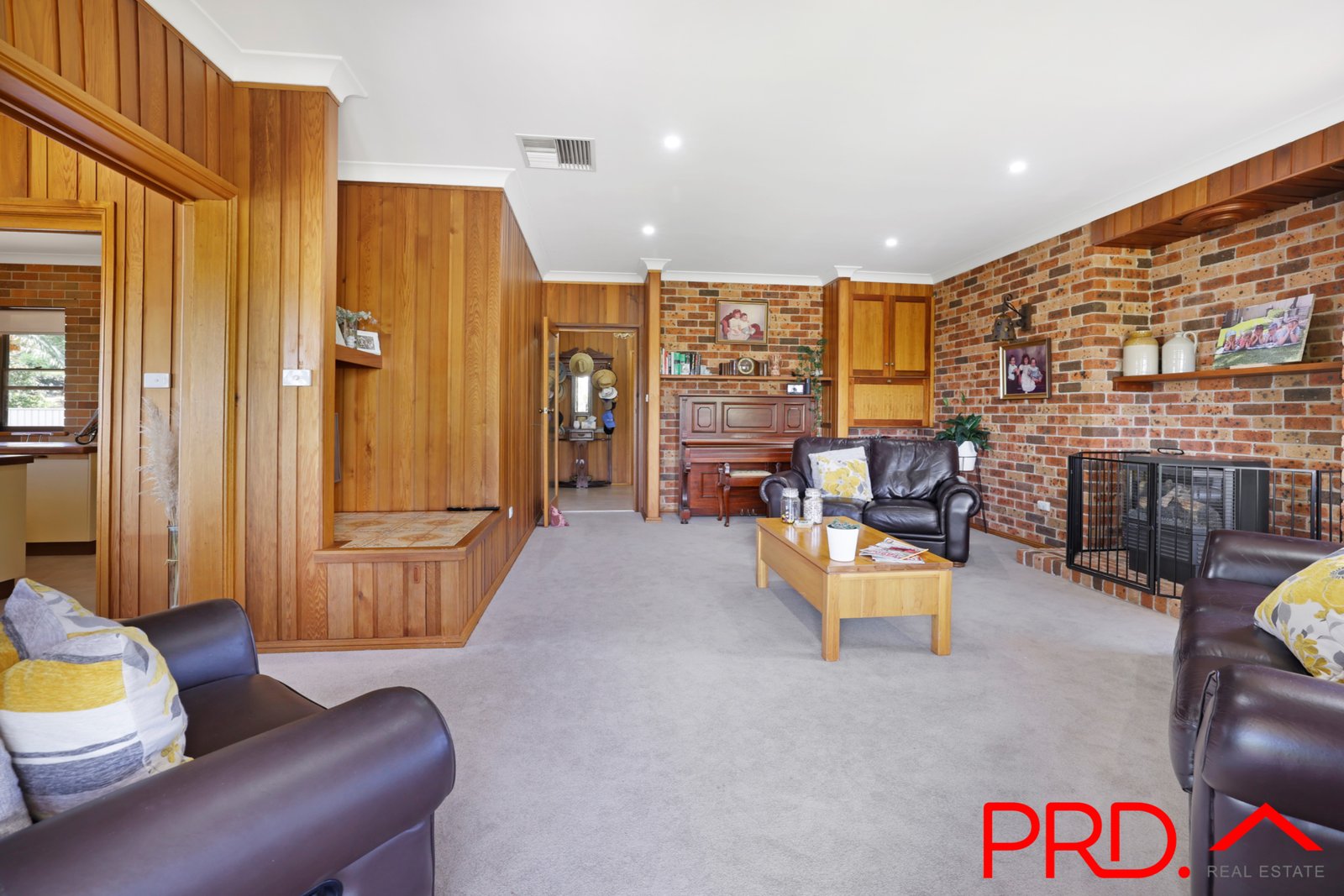 114 Raglan Street TAMWORTH 4