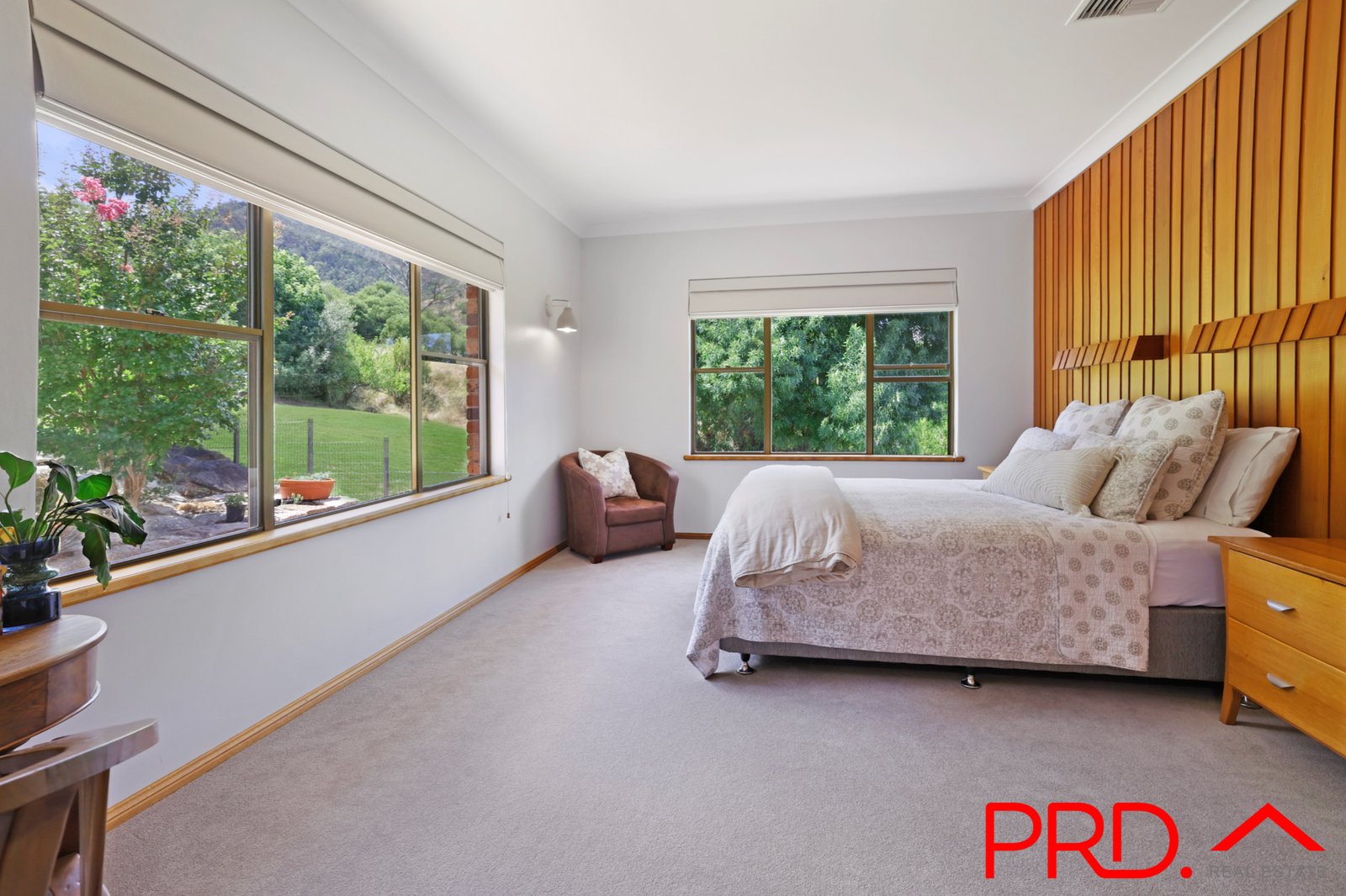 114 Raglan Street TAMWORTH 13