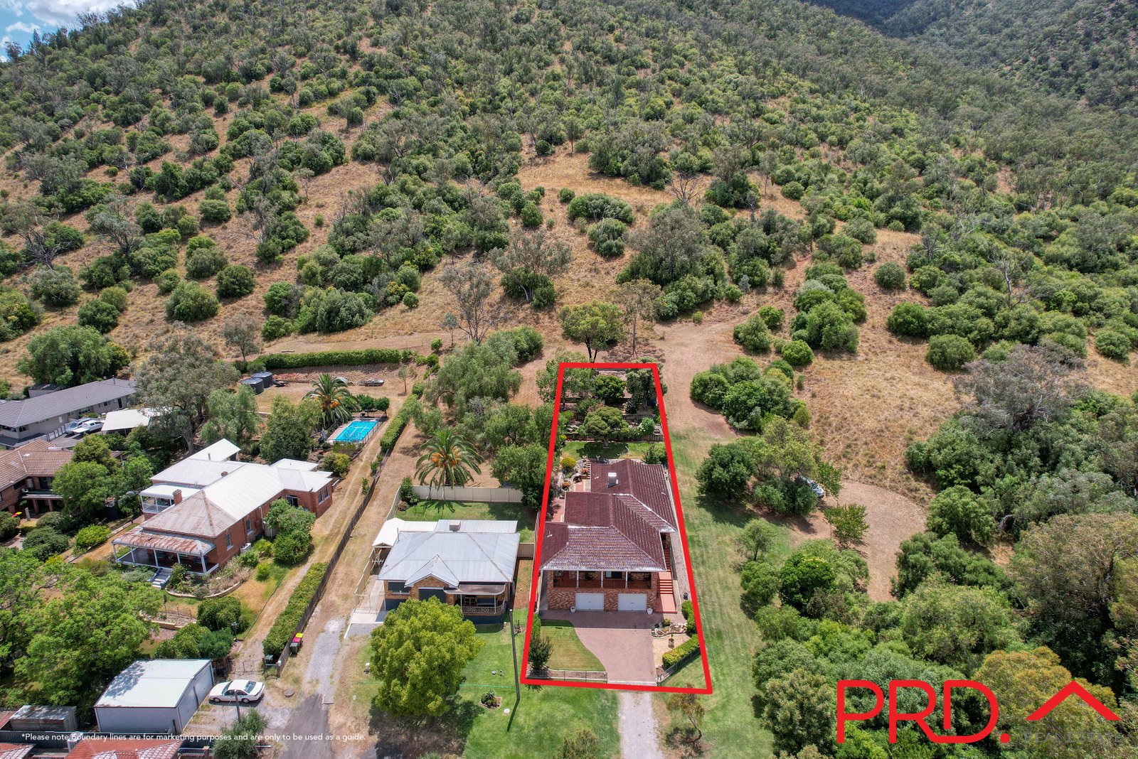 114 Raglan Street TAMWORTH 23