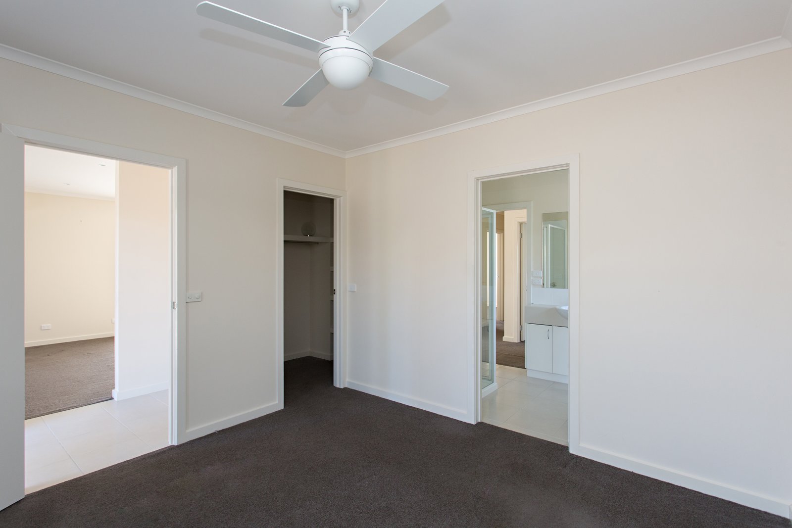 Gallery: 1/14 Rattray Court