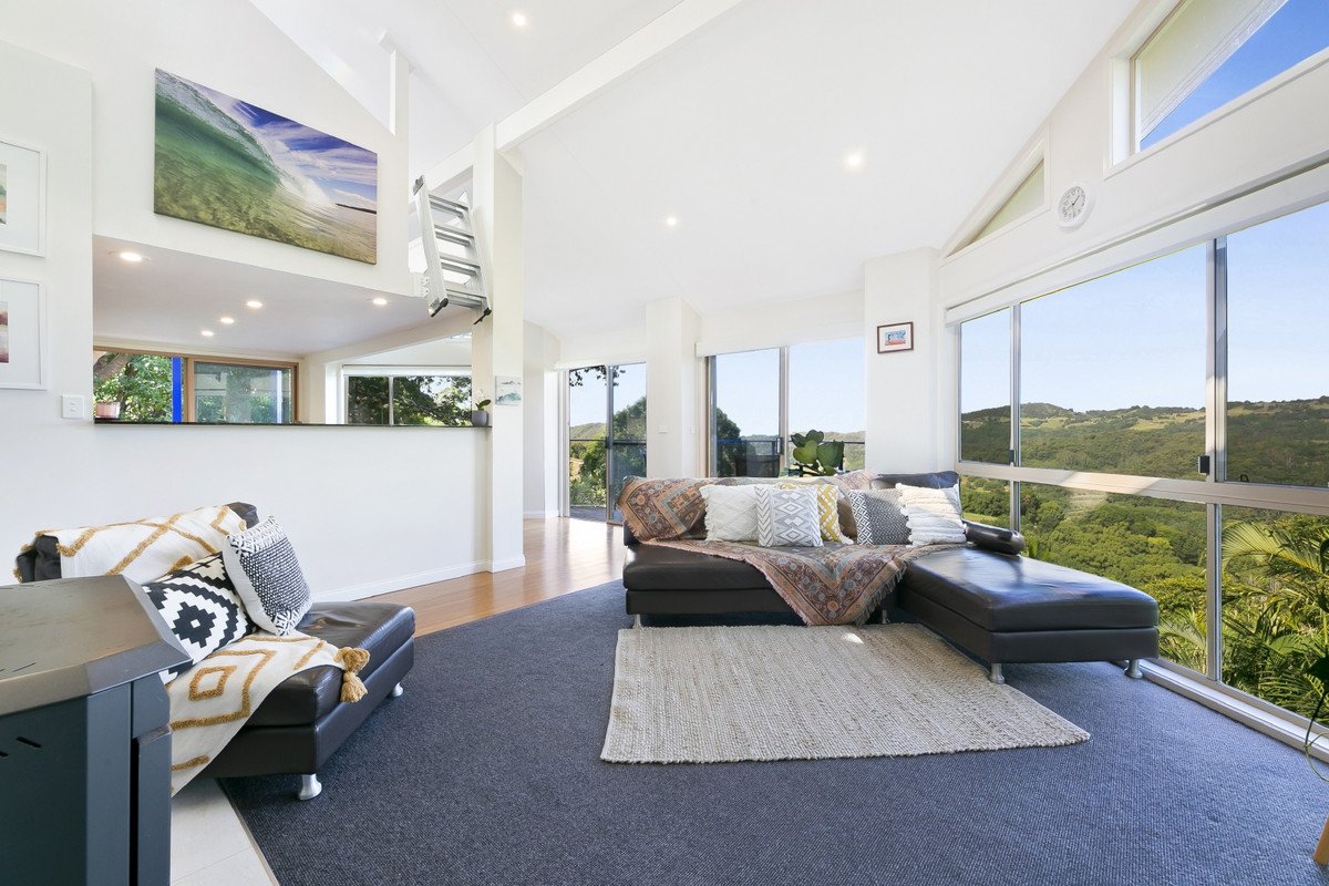114 Reynolds Road Currumbin Valley 4