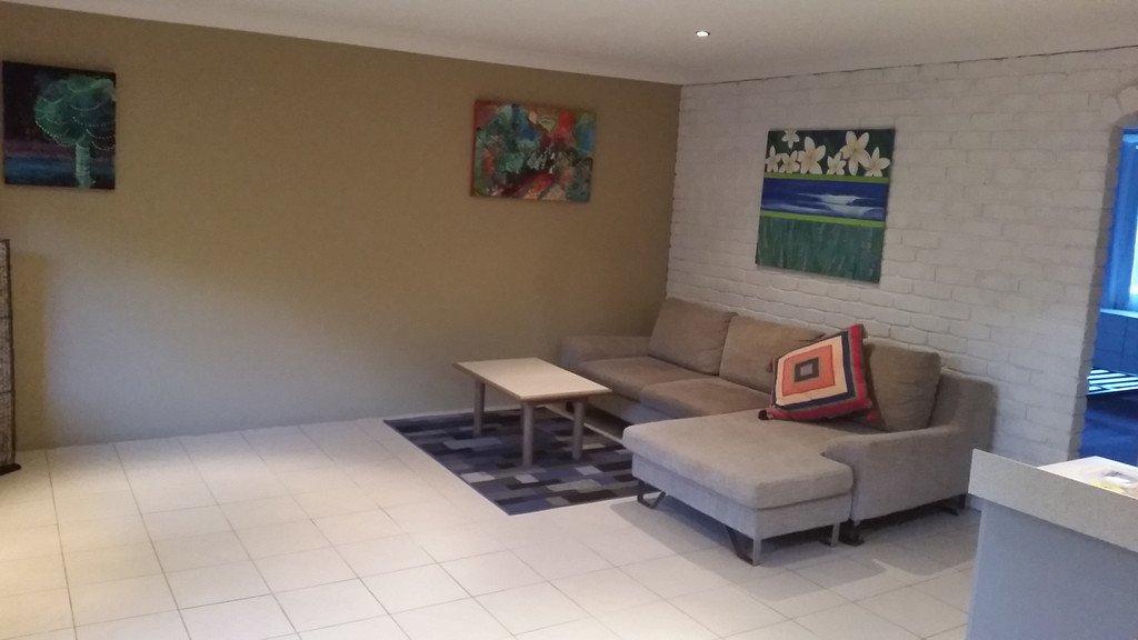 11/4 Rolan Court PALM BEACH 1