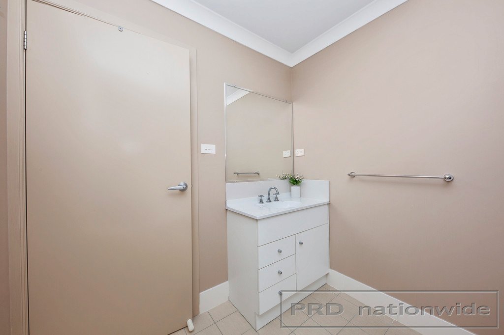1/14 Semillon Ridge GILLIESTON HEIGHTS 15