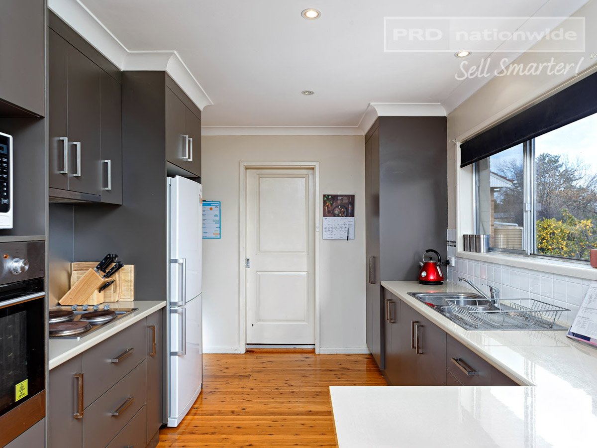 114 Simkin Crescent KOORINGAL 2