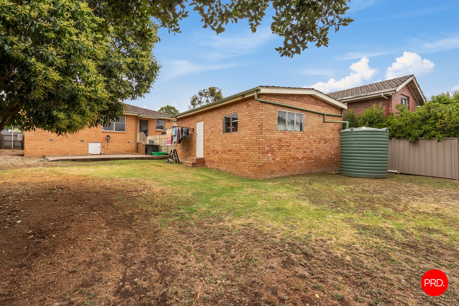 114 St Aidans Road KENNINGTON 13