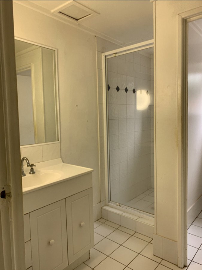 1/14 The Esplanade Burleigh Heads 2