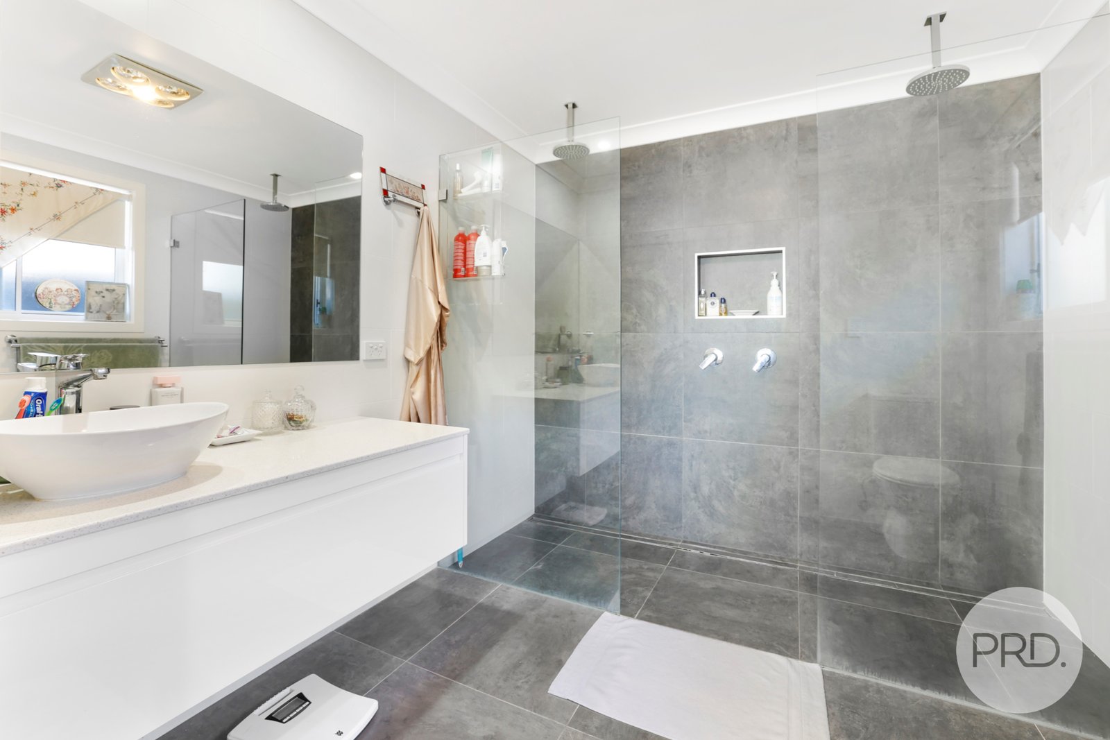 114 Verdelho Drive TAMWORTH 11