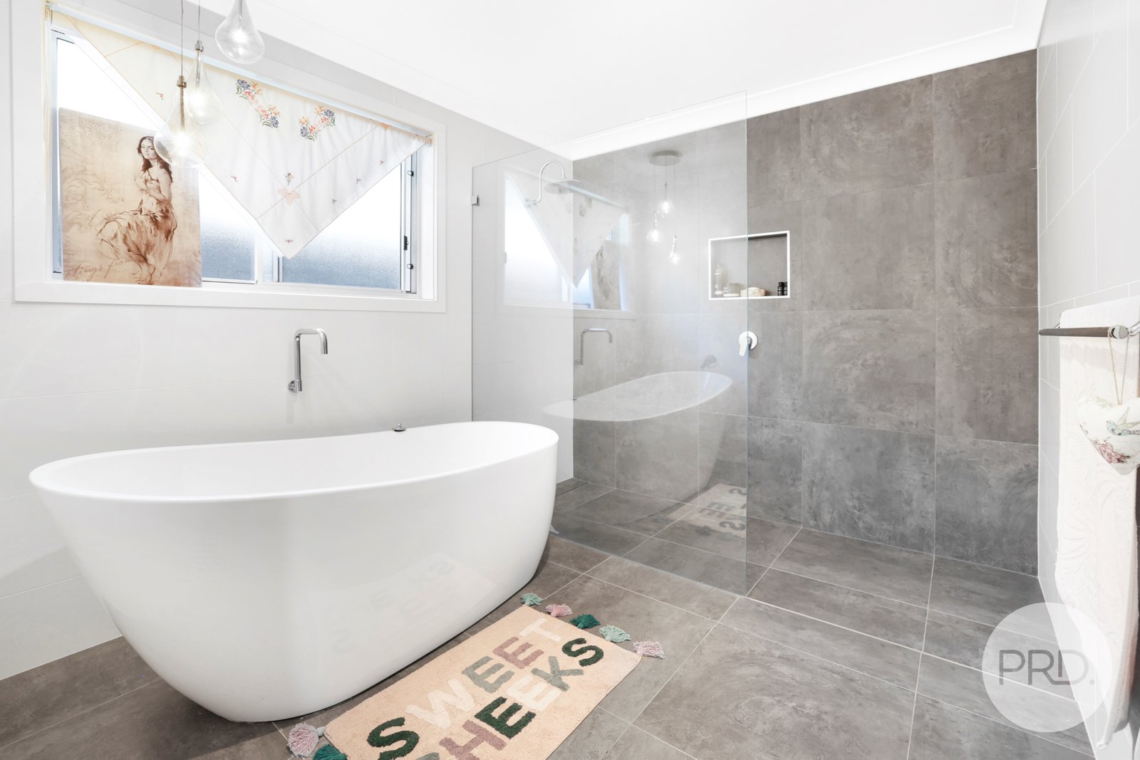 114 Verdelho Drive TAMWORTH 14