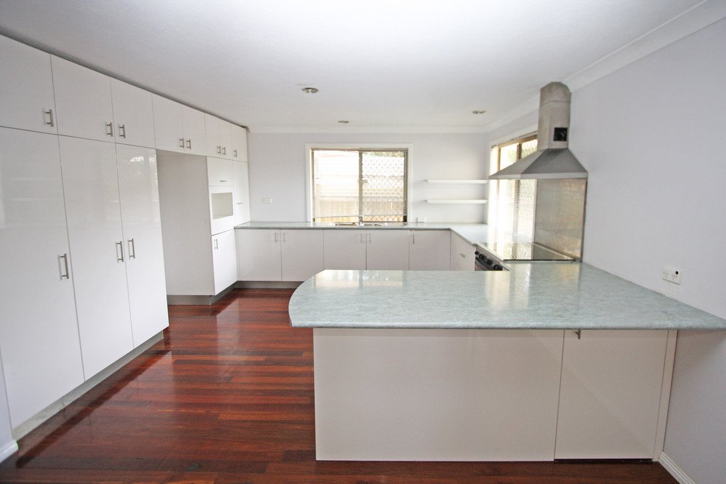 1/140 Eugaree Street SOUTHPORT 1