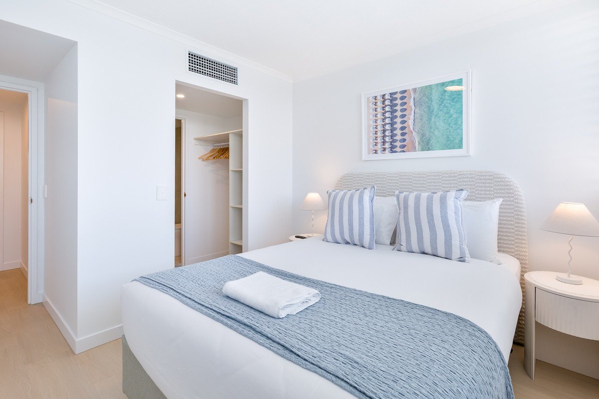 1140/1 Ocean Street BURLEIGH HEADS 20