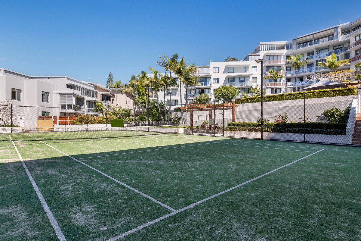 1140/1 Ocean Street BURLEIGH HEADS 31