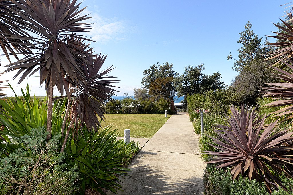 114/1 Pavilion Drive LITTLE BAY 15
