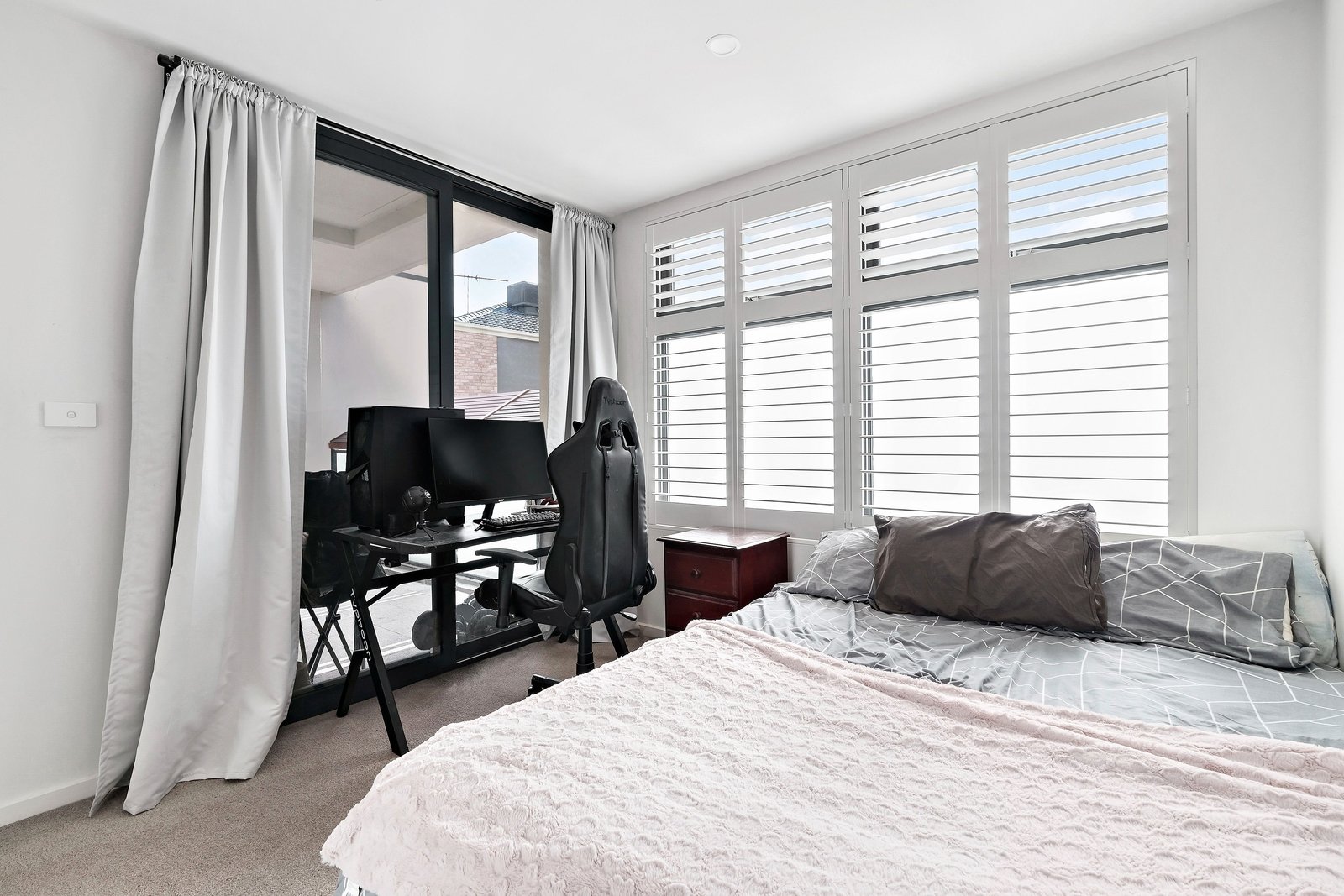 Real Estate and Property in 114/1165 Stud Road, Rowville, VIC