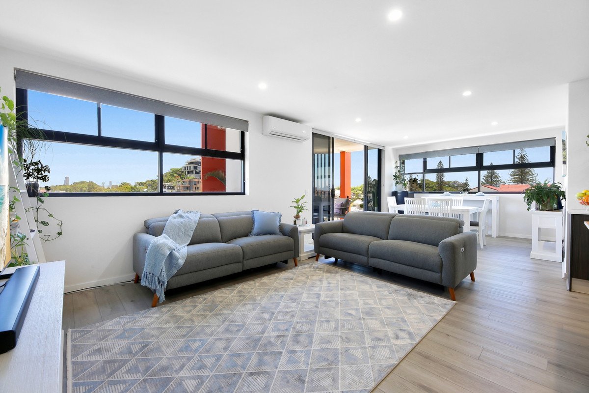 114/1930 Gold Coast Highway Miami 8