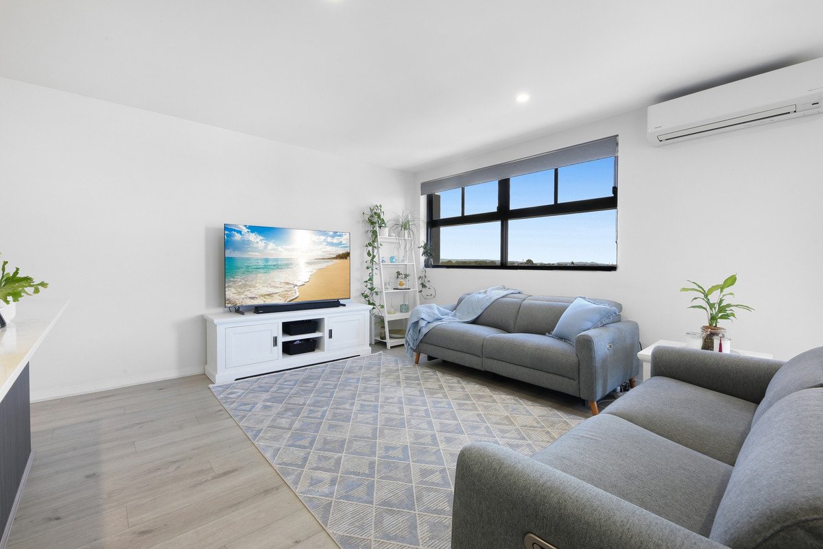 114/1930 Gold Coast Highway Miami 19