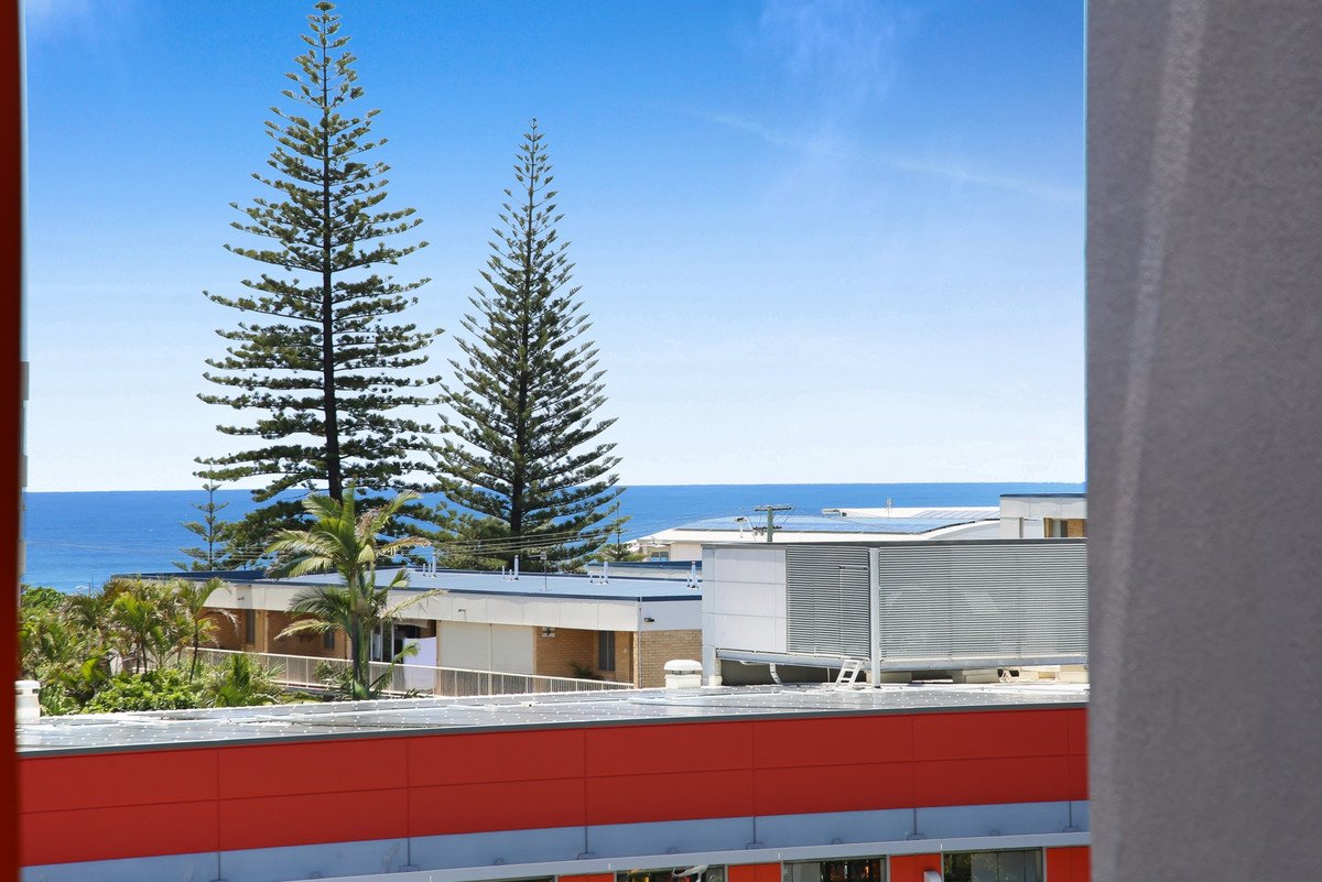 114/1930 Gold Coast Highway Miami 20