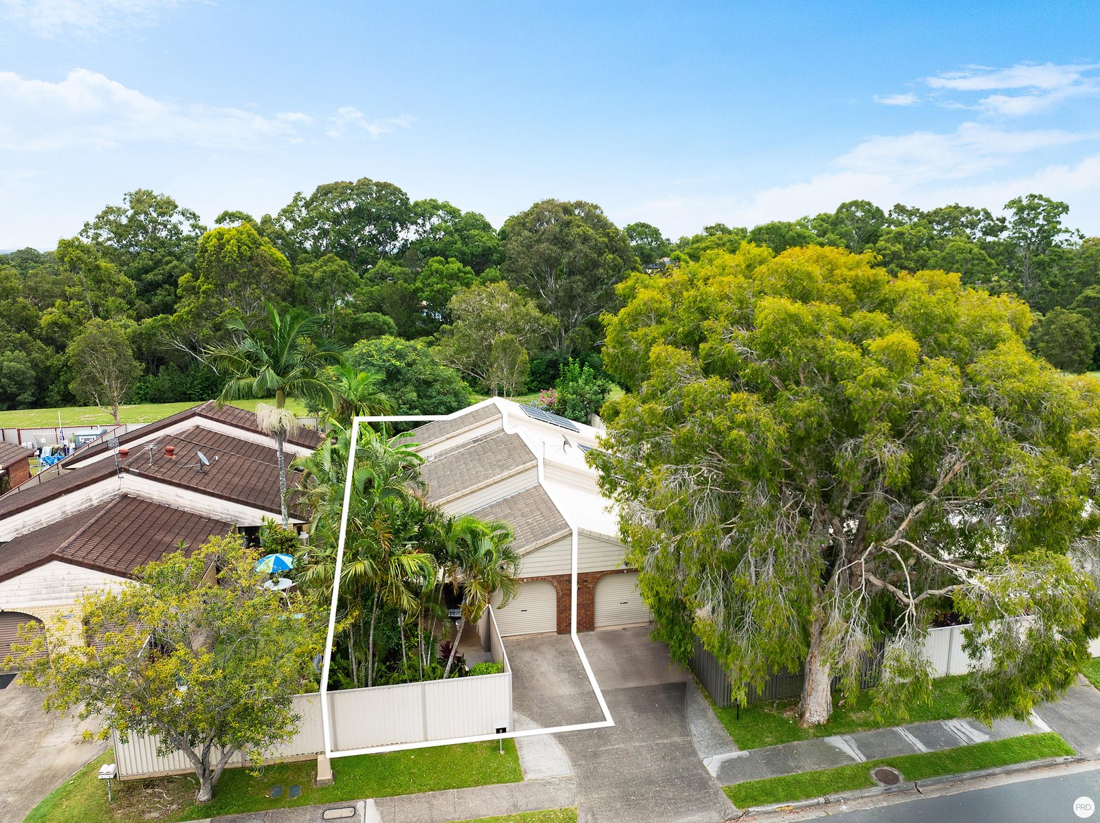 1/142 Kumbari Avenue LABRADOR 9