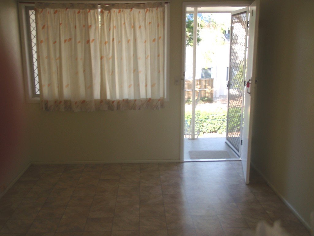 1/1422 Sandgate Road NUNDAH 2
