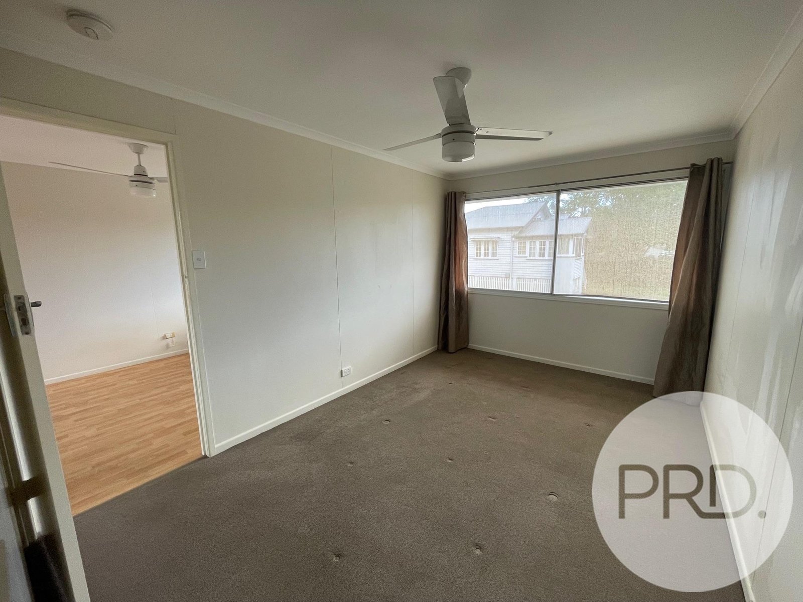 1/1422 Sandgate Road NUNDAH 4