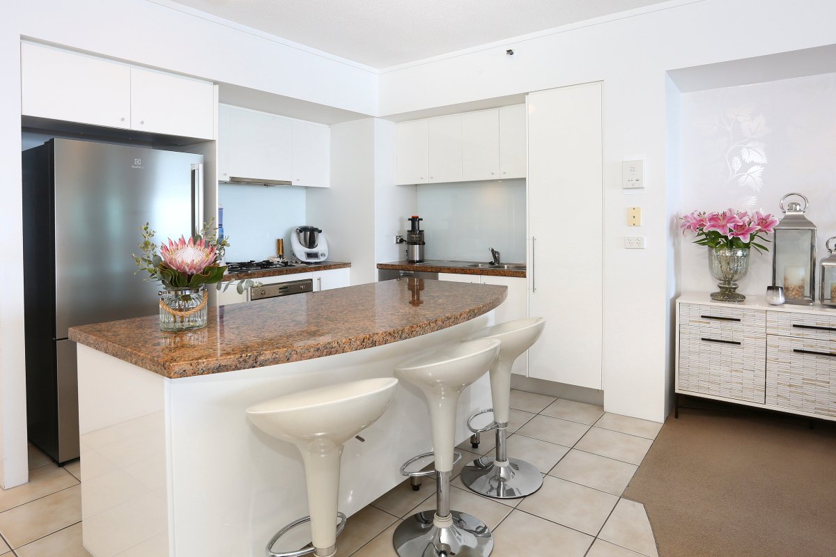 114/326-342 Marine Parade LABRADOR 8