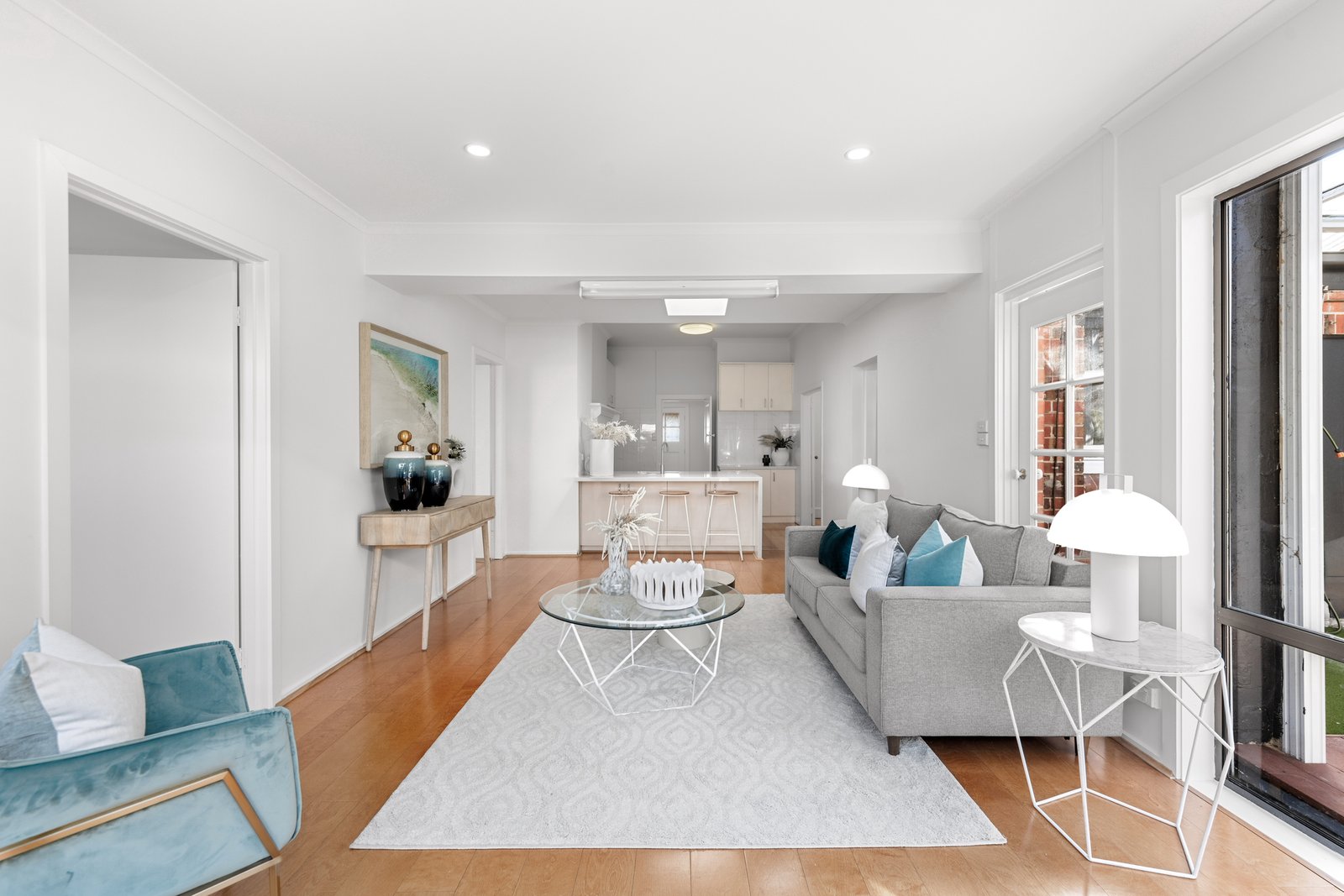 Gallery: 1/144 Balwyn Road
