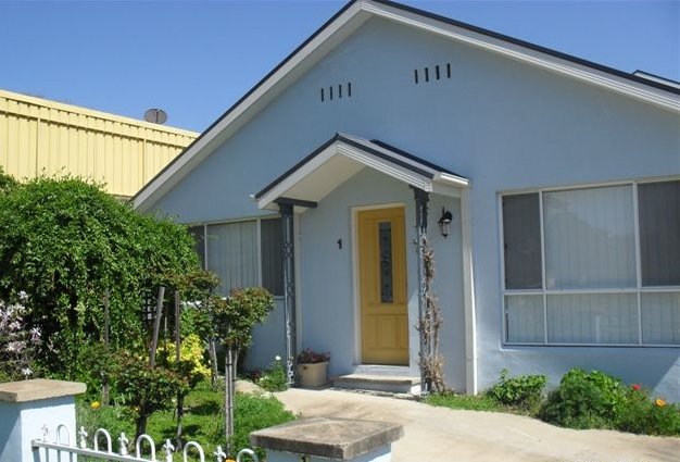 1/145 Capper Street TUMUT 1