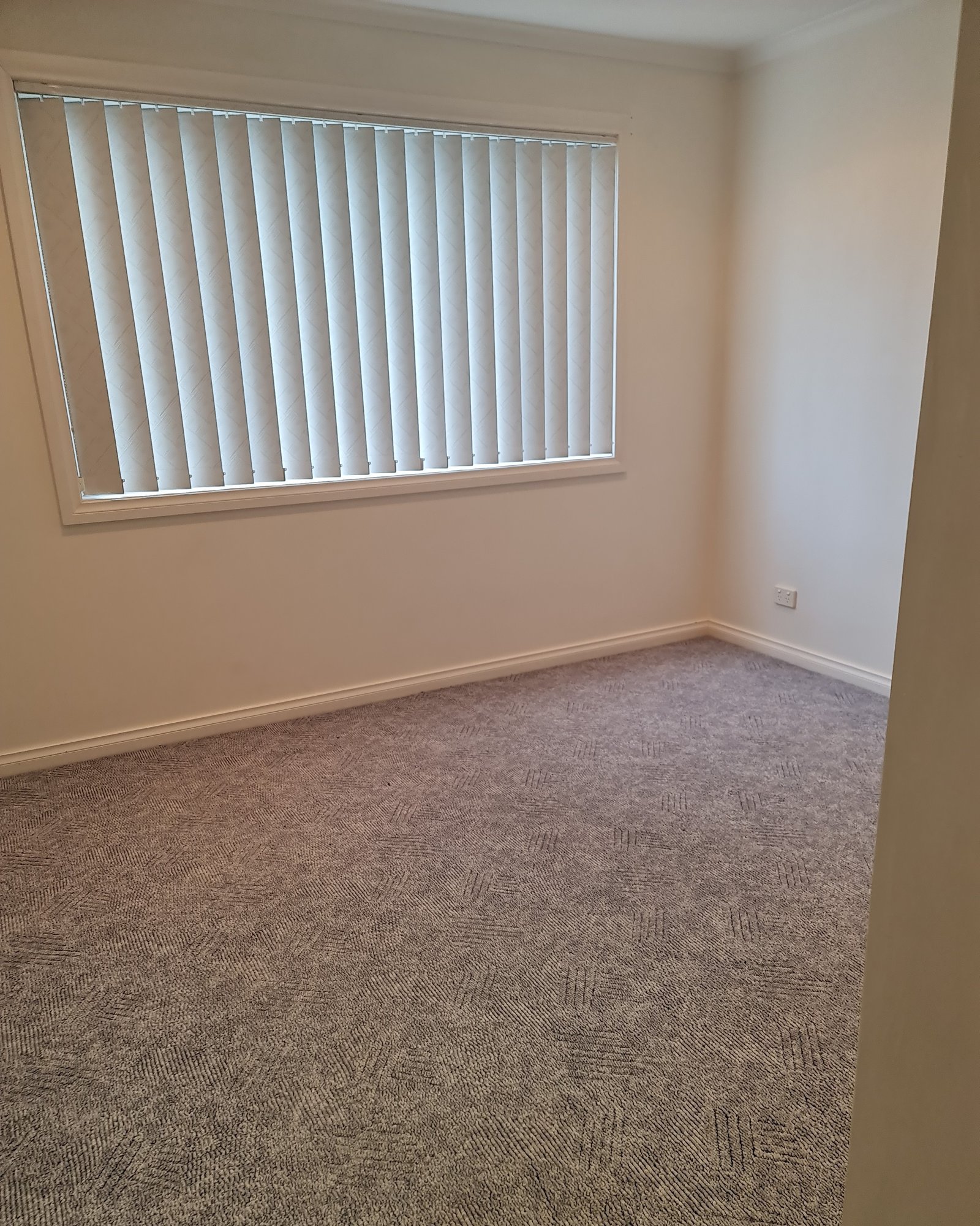 1/145 Capper Street TUMUT 5