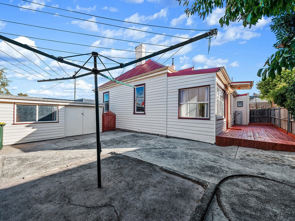 1/146 Hopkins Street MOONAH 20