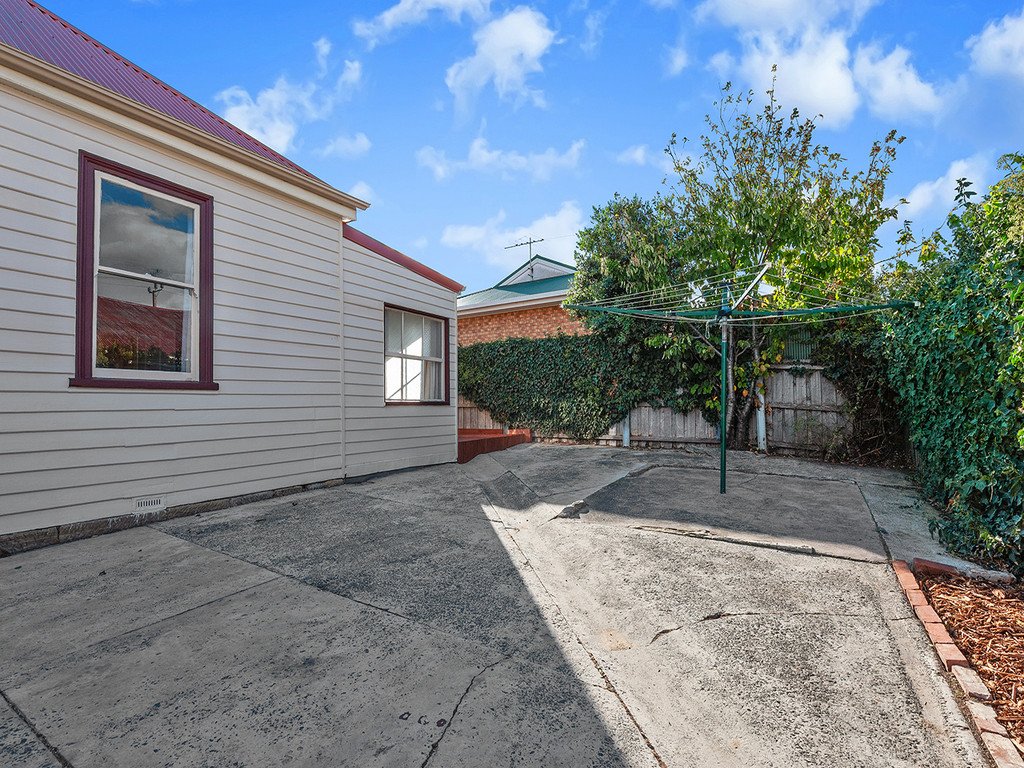 1/146 Hopkins Street MOONAH 21