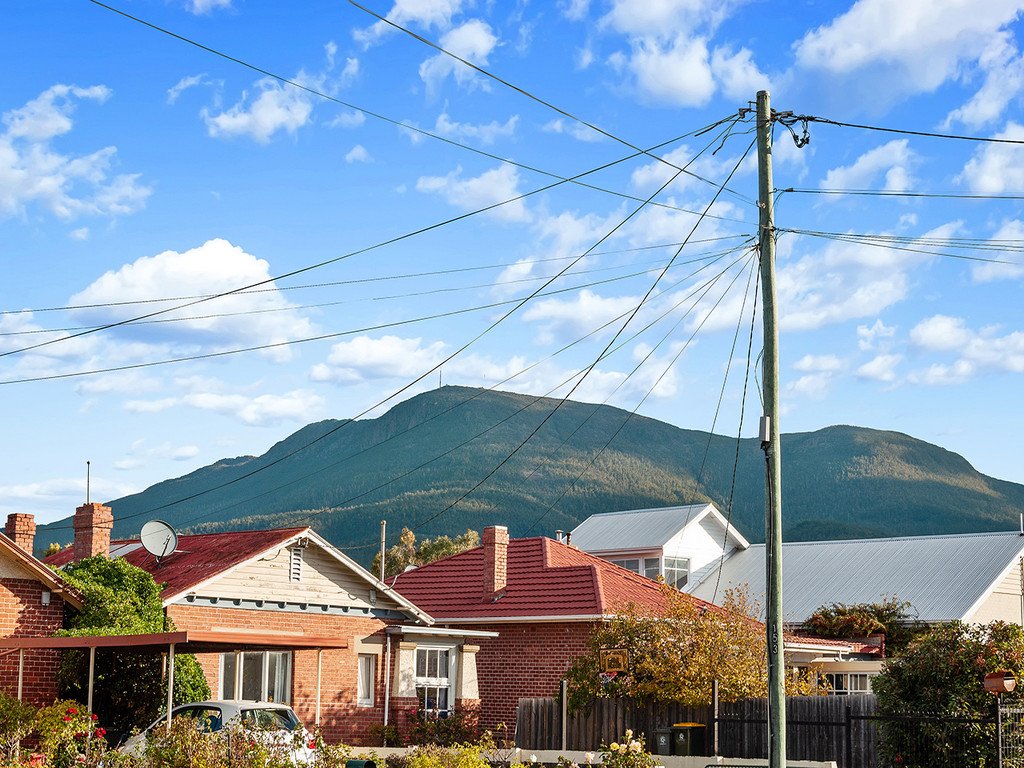 1/146 Hopkins Street MOONAH 25